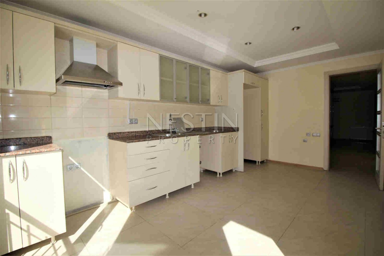 Большая квартира 3+1 в центре города Аланья фото 6